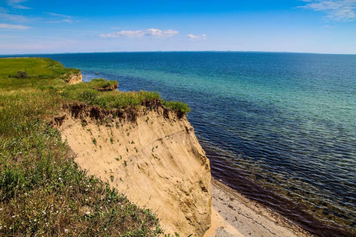The really high cliff by Sønderklint on Tunø
