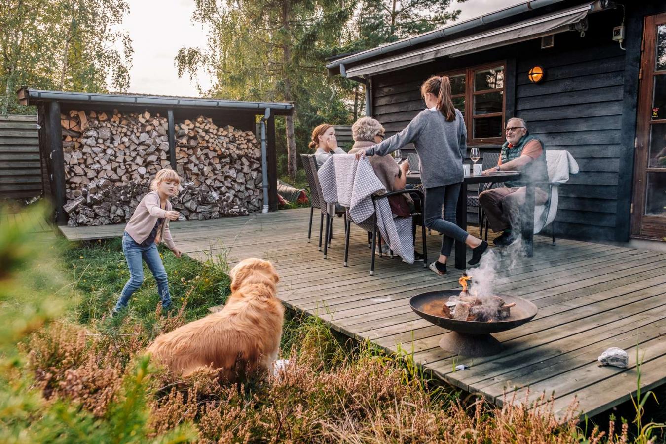 Familie im Ferienhaus von Feriepartner im Küstenland in Dänemark