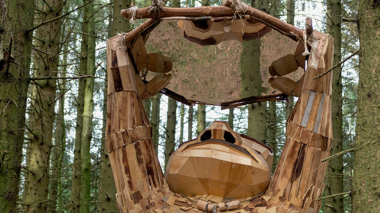 Trolden Jensnej i Brædstrup lavet af Thomas Dambo