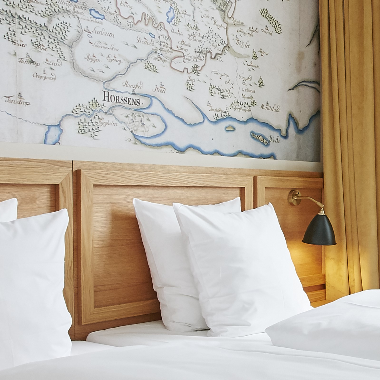 White linnen on a hotel bed in Horsens, Denmark