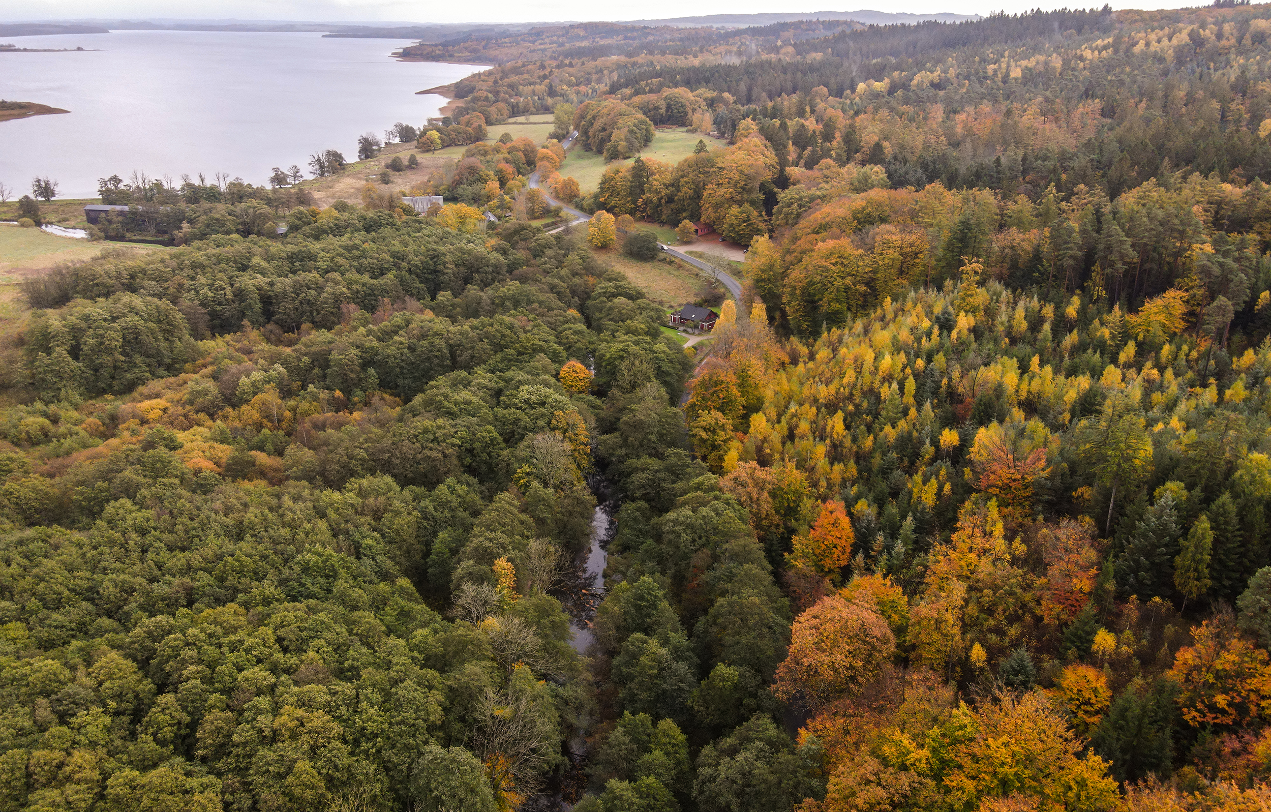 Udsigt over Klostermølle og Mossø