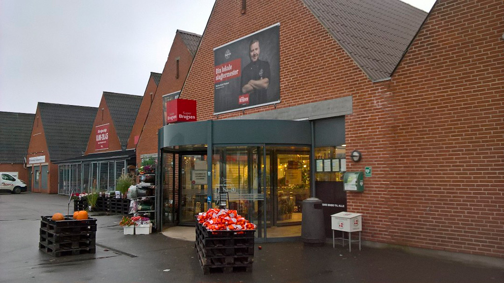 Facaden på SuperBrugsen Juelsminde