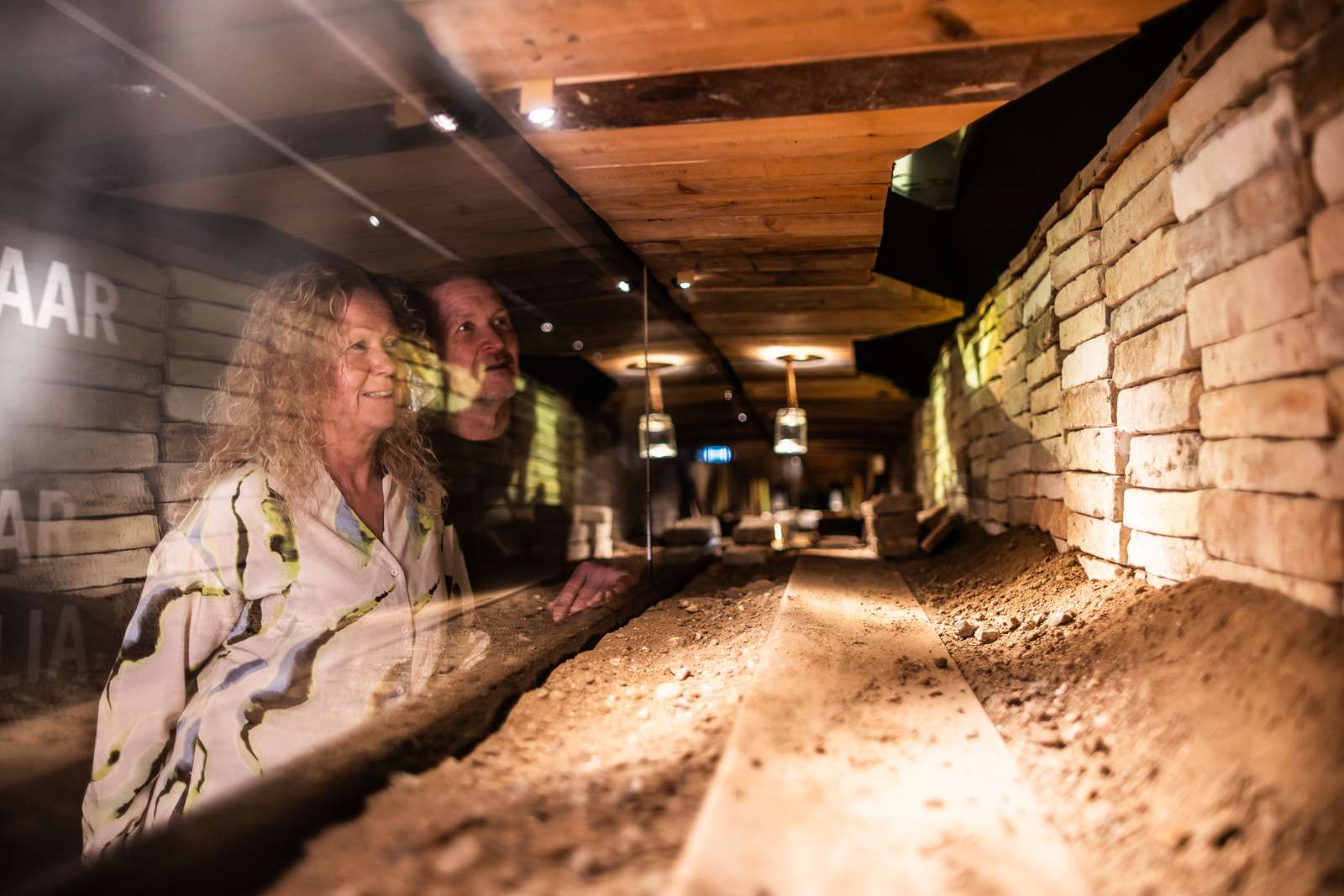Et par kigger ind i Lorentzens flugttunnel på Fængselsmuseet