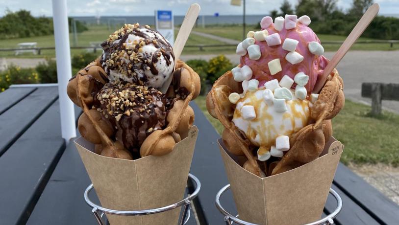 Bubble waffles at Gr'ISERIET at Hygge Strand Camping in Hølken