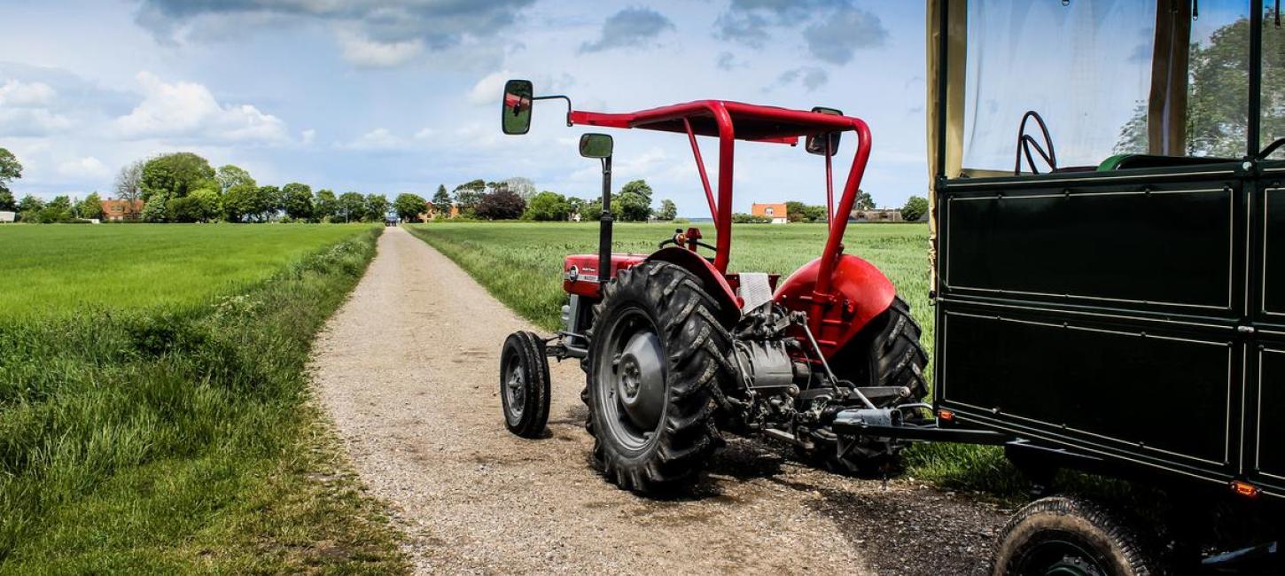 Red tractor on Hjarnø