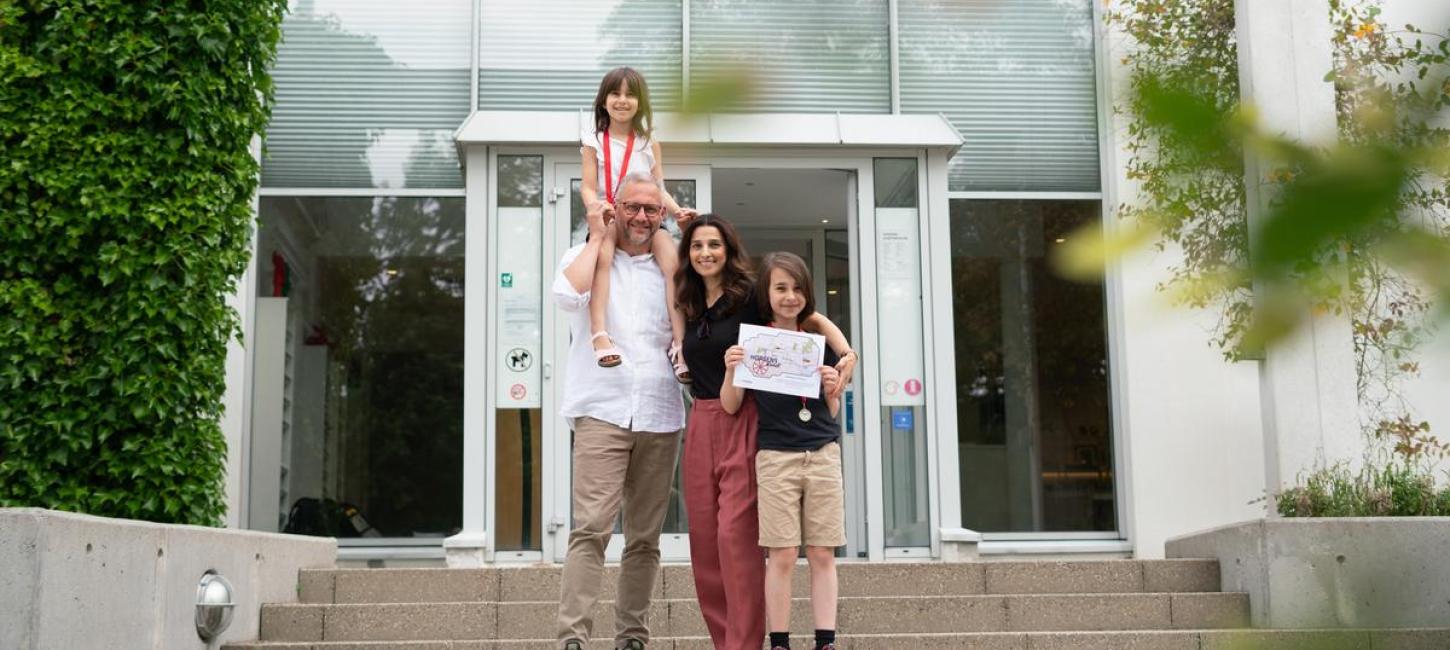 Family on a fun family activity called "The Horsens Rundt treasure hunt" at Horsens Art museum