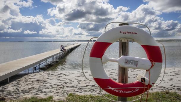 lifebuoy at Langelinie Beach