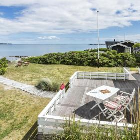 Holiday home with a sea view in the Coastal Land