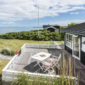 Holiday home with a sea view in the Coastal Land