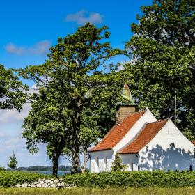 island Hjarnø's church